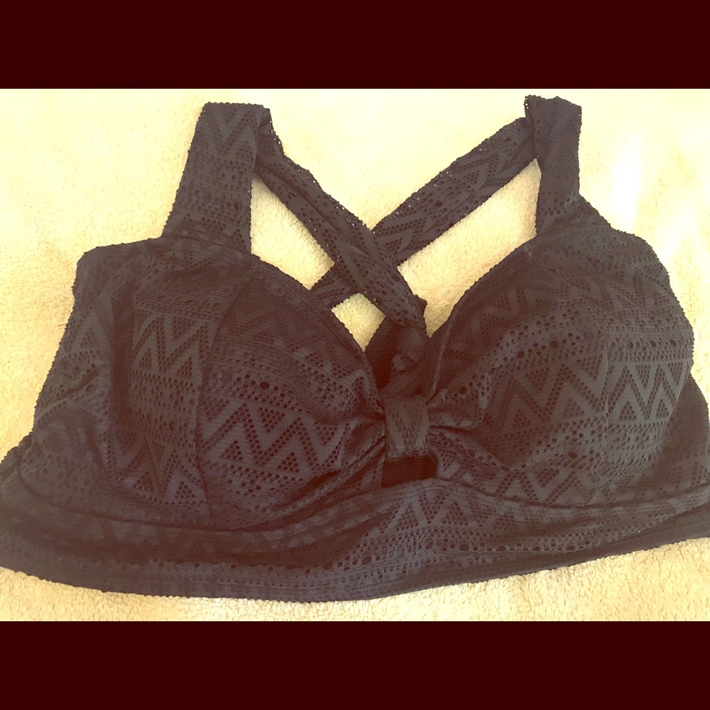Black bikini top